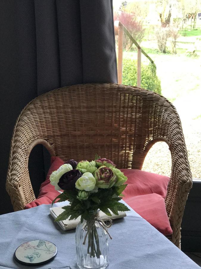 Au Balcon Du Bonheur Villa Malandry Eksteriør bilde
